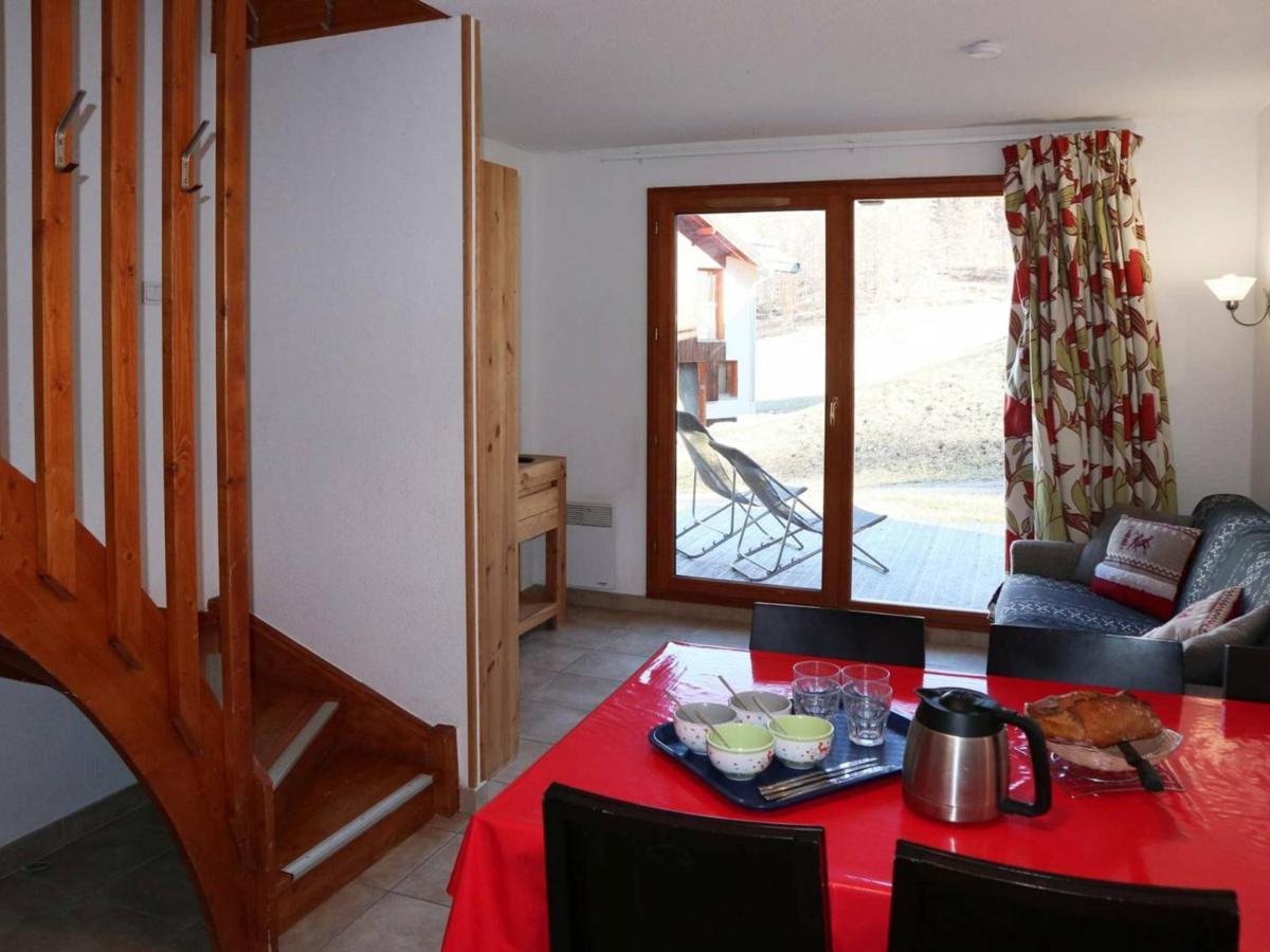 莱索尔Chalet Mitoyen Aux Orres 1800 Avec Piscine Chauffee, Sauna, Hammam, Pour 6/7 Pers. A Deux Pas Des Pistes - Fr-1-322-114别墅 外观 照片