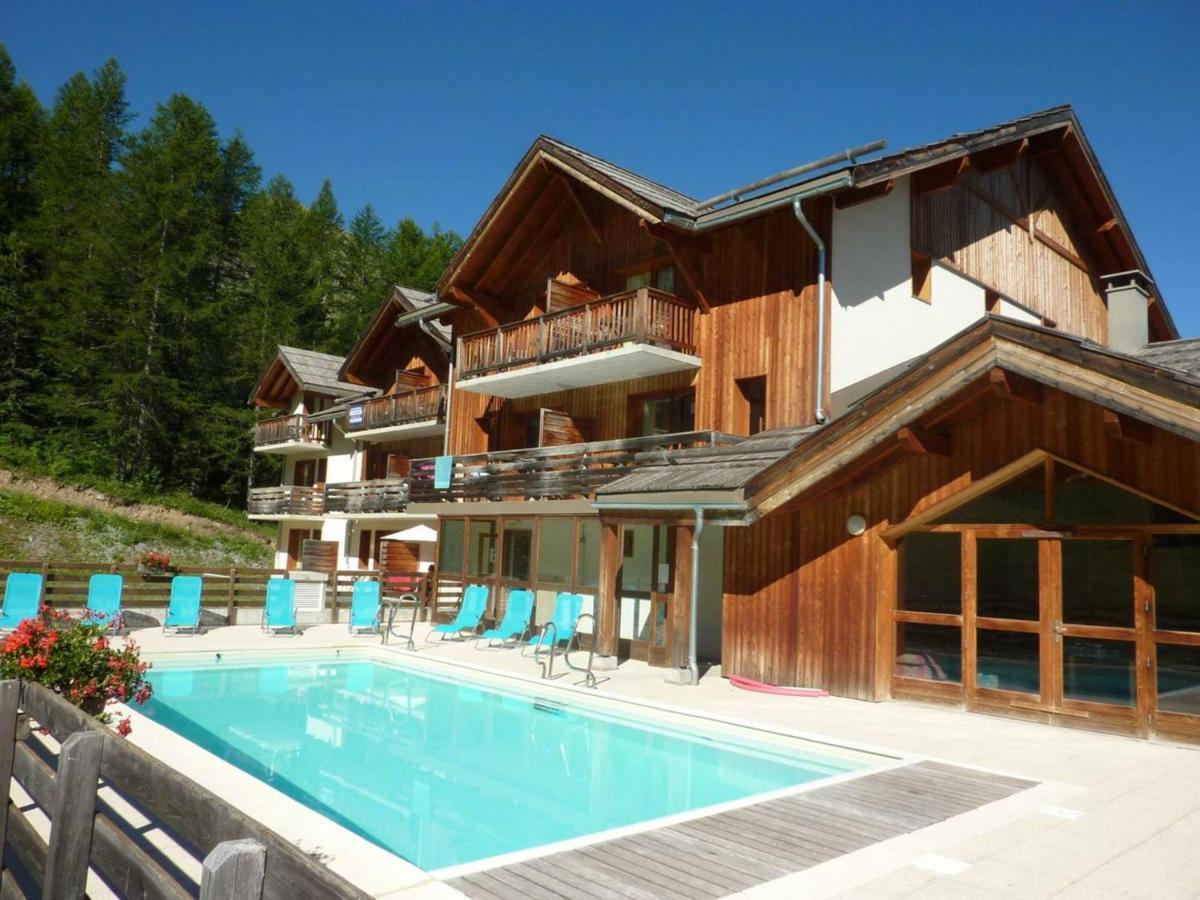 莱索尔Chalet Mitoyen Aux Orres 1800 Avec Piscine Chauffee, Sauna, Hammam, Pour 6/7 Pers. A Deux Pas Des Pistes - Fr-1-322-114别墅 外观 照片